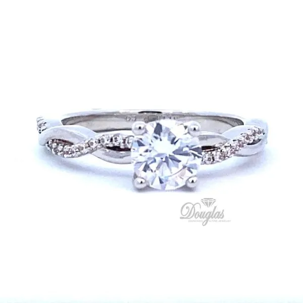 Ring Douglas Diamonds Owatonna, MN