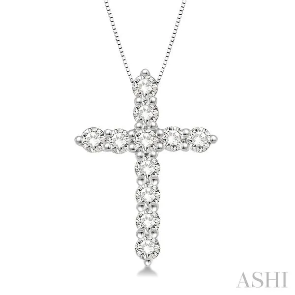 Pendant Douglas Diamonds Faribault, MN