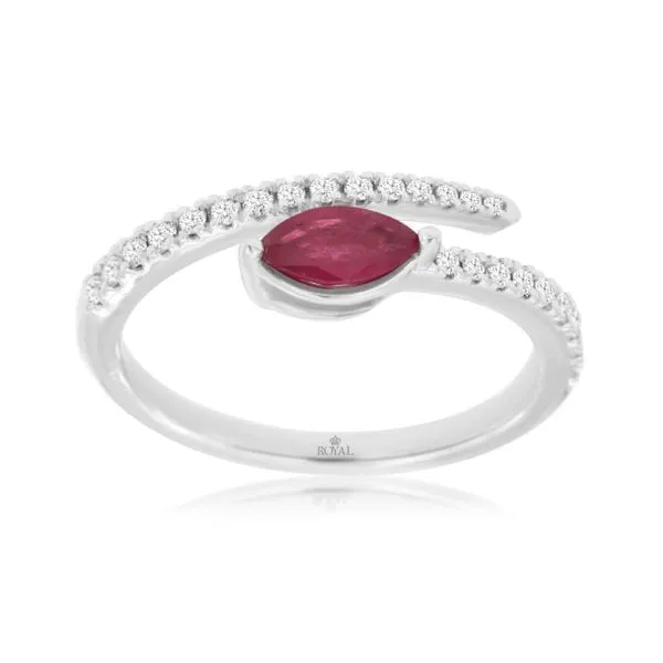 Fashion Ring Draeb Jewelers Inc Sturgeon Bay, WI