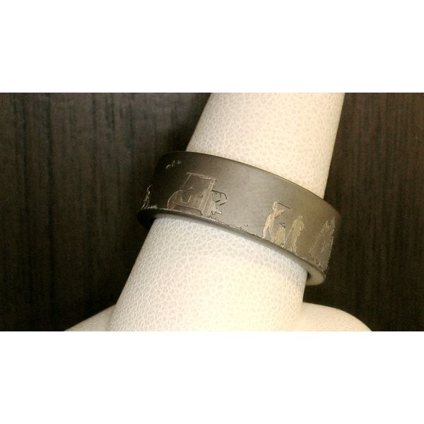 8mm Tungsten Flat Matte Band with Deep Engraving - Golfing Duke's Jewelers Springville, UT