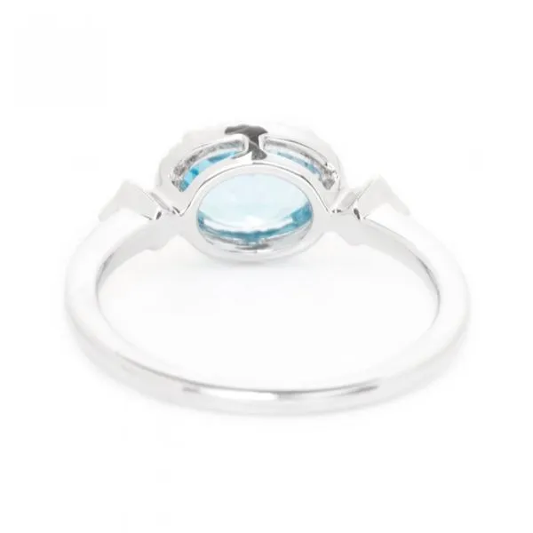 14K Yellow Gold Oval Blue Topaz East to West Ring Image 3 Elgin's Fine Jewelry Baton Rouge, LA