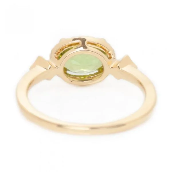 14K Yellow Gold Oval Peridot East to West Ring Image 3 Elgin's Fine Jewelry Baton Rouge, LA