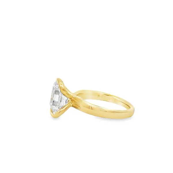 Chunky Half Bezel Engagement Ring Image 2 Elgin's Fine Jewelry Baton Rouge, LA