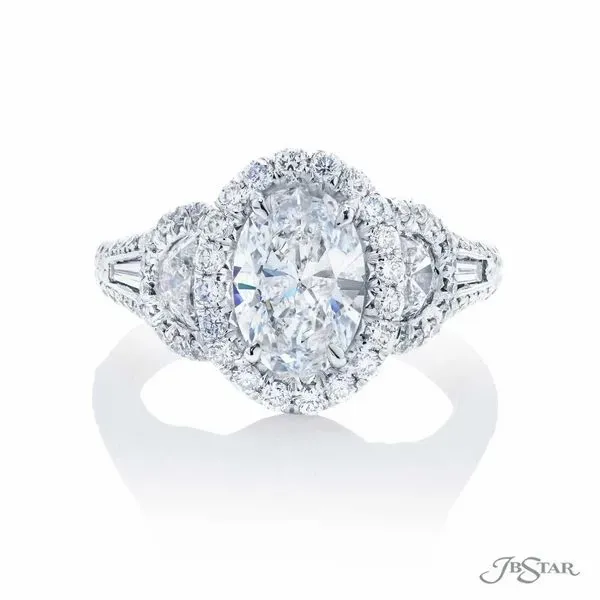 Platinum Diamond Halo Engagement Ring Elgin's Fine Jewelry Baton Rouge, LA