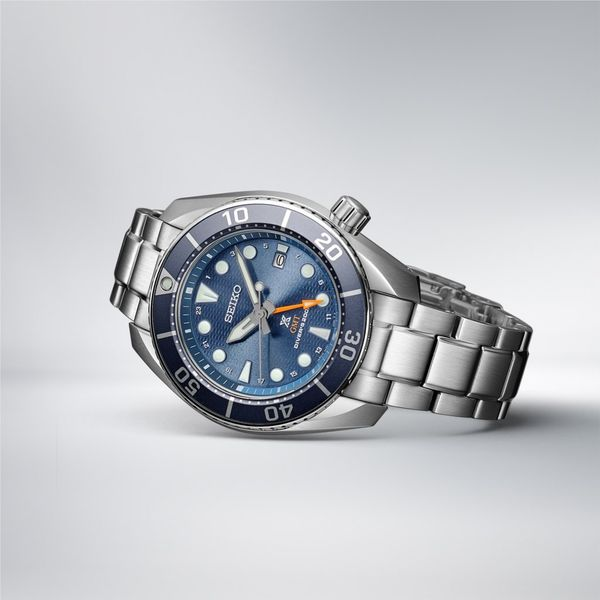 Men's Seiko Prospex GMT Solar Diver Watch Image 4 Elgin's Fine Jewelry Baton Rouge, LA