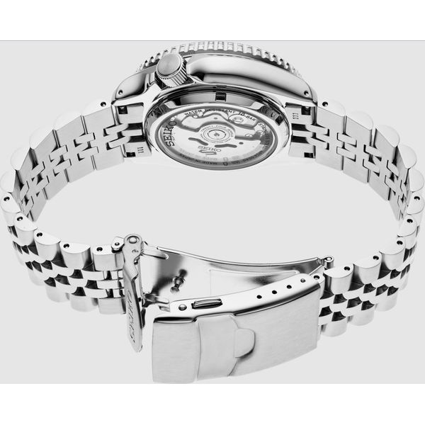 Men's Seiko5 Sports SKX Sports Style GMT Watch Image 3 Elgin's Fine Jewelry Baton Rouge, LA