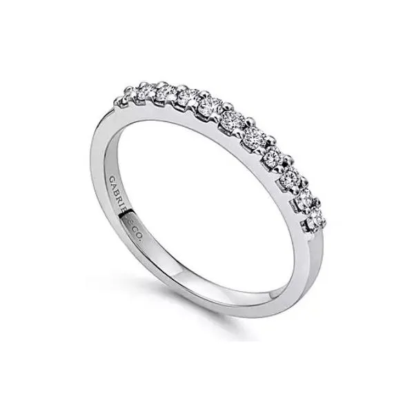 Wedding Band Image 3 Ellsworth Jewelers Ellsworth, ME