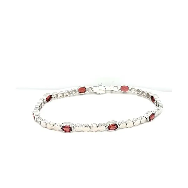 Bracelet Ellsworth Jewelers Ellsworth, ME