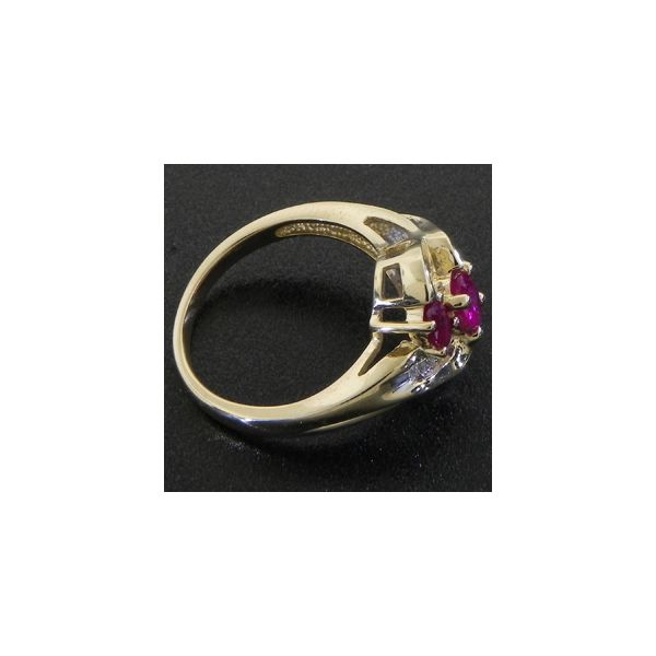14K Yellow Gold Estate Ring with Oval Rubies Image 2 Ellsworth Jewelers Ellsworth, ME