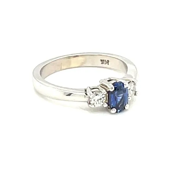 Estate Ring Image 3 Ellsworth Jewelers Ellsworth, ME
