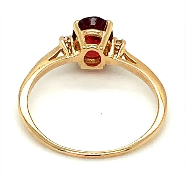 Estate Ring Image 3 Ellsworth Jewelers Ellsworth, ME