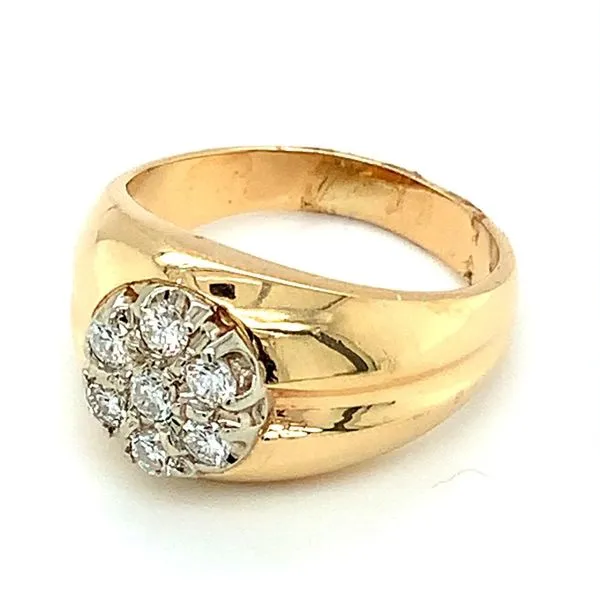 14K Yellow Gold Estate Cluster Ring with Round Diamonds Image 2 Ellsworth Jewelers Ellsworth, ME