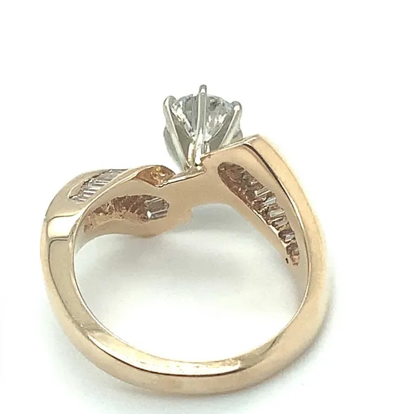 Estate Ring Image 3 Ellsworth Jewelers Ellsworth, ME