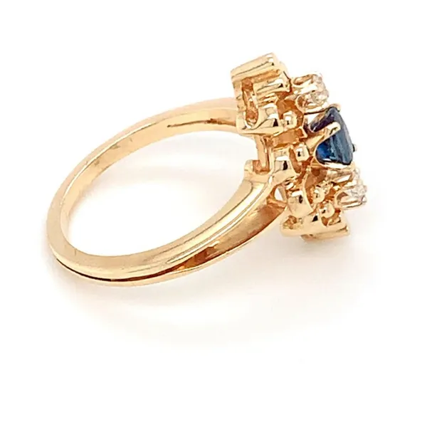 Estate Ring Image 4 Ellsworth Jewelers Ellsworth, ME