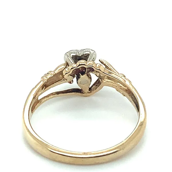 Estate Ring Image 3 Ellsworth Jewelers Ellsworth, ME