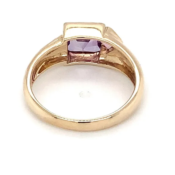 Estate Ring Image 3 Ellsworth Jewelers Ellsworth, ME