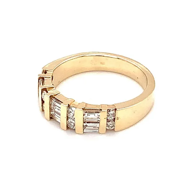Estate Ring Image 4 Ellsworth Jewelers Ellsworth, ME