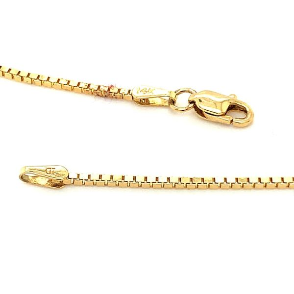 14K Yellow Gold Estate Necklace with Oval Locket Image 4 Ellsworth Jewelers Ellsworth, ME