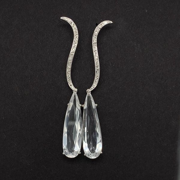 18K White Gold Estate Earring Image 3 Ellsworth Jewelers Ellsworth, ME