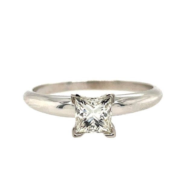 14K White Gold Princess-Cut Solitaire Engagement Ring E.M. Smith Family Jewelers Chillicothe, OH