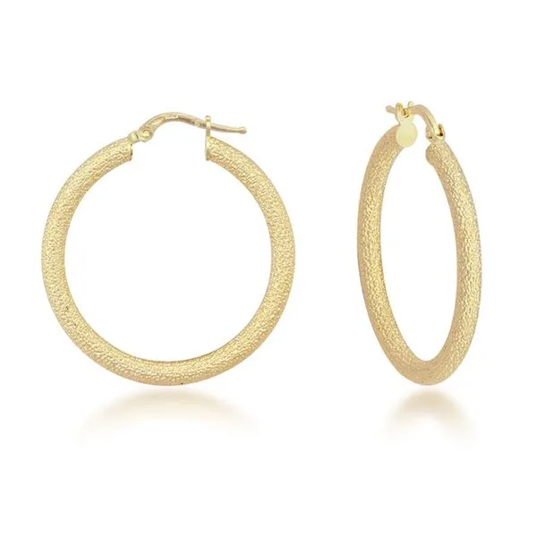 Gold Earring E.M. Smith Family Jewelers Chillicothe, OH