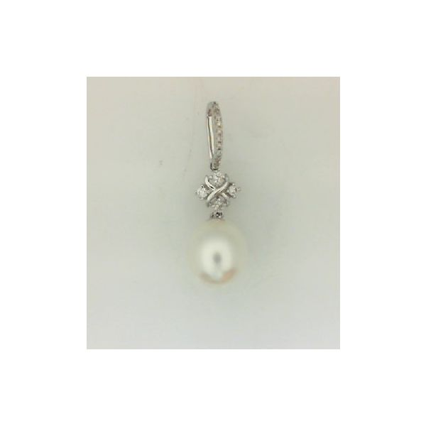 Fresh Water Pearl Pendant Enhancery Jewelers San Diego, CA