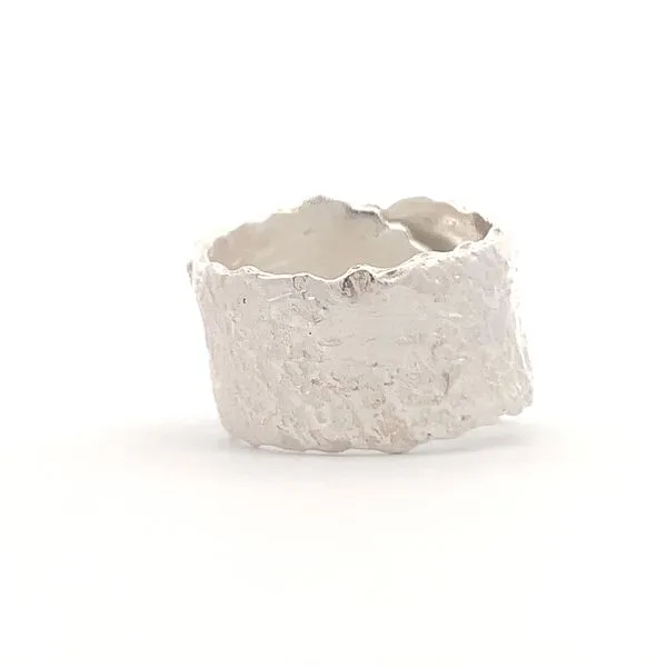 Sterling Silver Textured Open Band w/ Iolite Image 3 Erica DelGardo Jewelry Designs Houston, TX