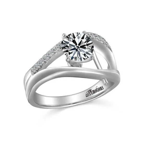 ENGAGEMENT RING Erickson Jewelers Iron Mountain, MI