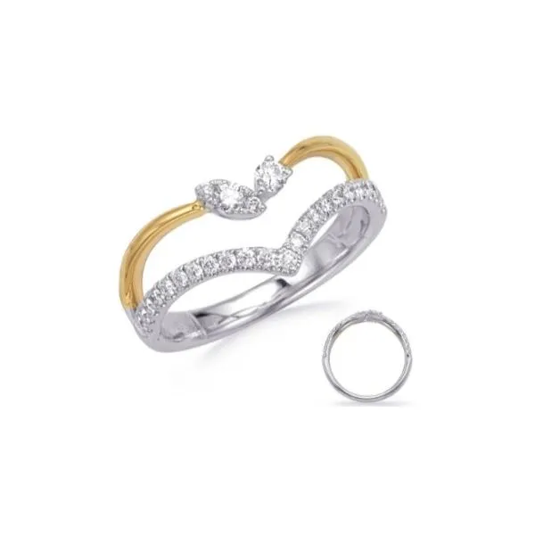 CHEVRON RING Erickson Jewelers Iron Mountain, MI
