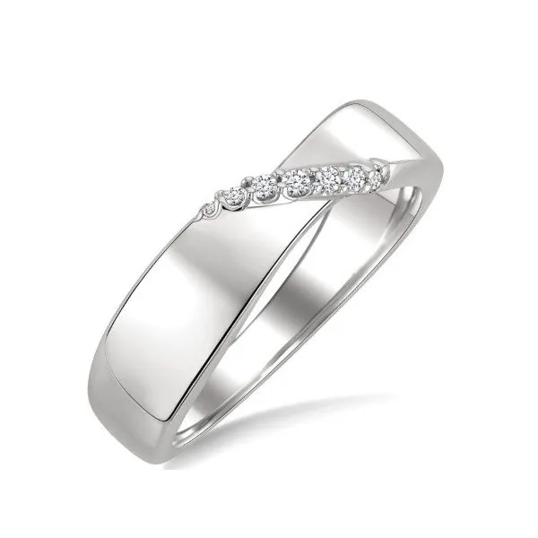 Curved Row Diamond Ring Erickson Jewelers Iron Mountain, MI