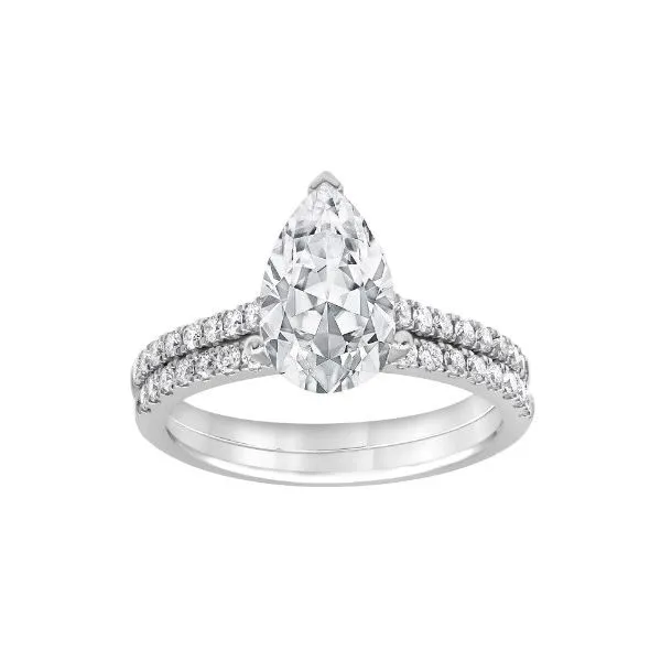 Lab Grown Diamond Wedding Set Erickson Jewelers Iron Mountain, MI