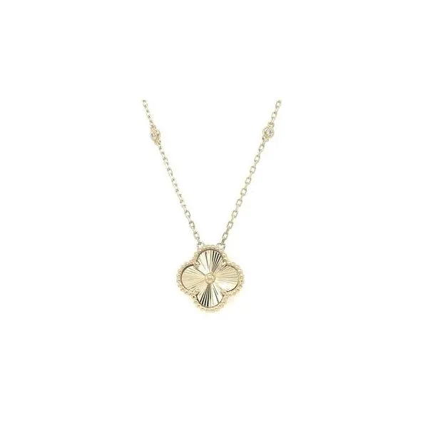 Clover Pendant Erickson Jewelers Iron Mountain, MI