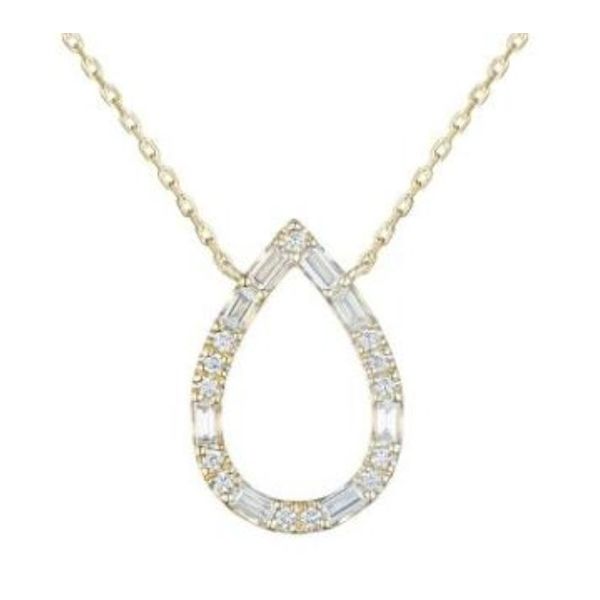 DIAMOND NECKLACE Erickson Jewelers Iron Mountain, MI