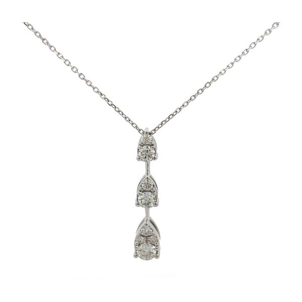 DIAMOND NECKLACE Erickson Jewelers Iron Mountain, MI