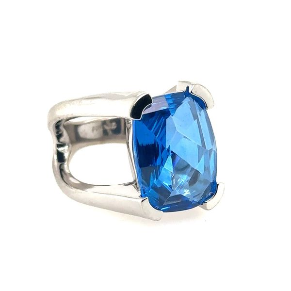 KASHMIR BLUE TOPAZ RING Image 2 Erickson Jewelers Iron Mountain, MI