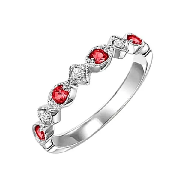 RUBY AND DIAMOND RING Erickson Jewelers Iron Mountain, MI