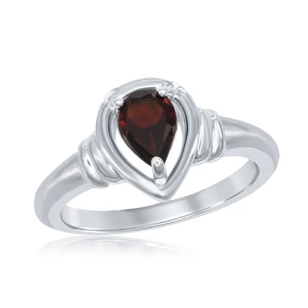 Garnet Ring Erickson Jewelers Iron Mountain, MI