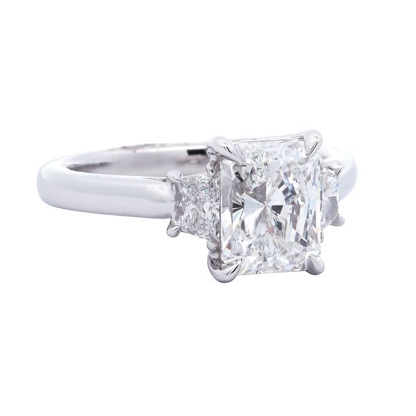 Radiant Cut Diamond Engagement Ring Joe Escobar Diamonds Campbell, CA