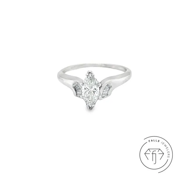14KW Diamond Engagement Ring