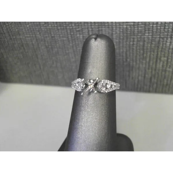 Engagement Ring Fanedos Jewelry  FAIRFIELD, CT