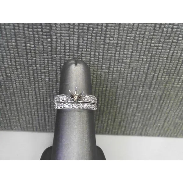 Ring Fanedos Jewelry  FAIRFIELD, CT