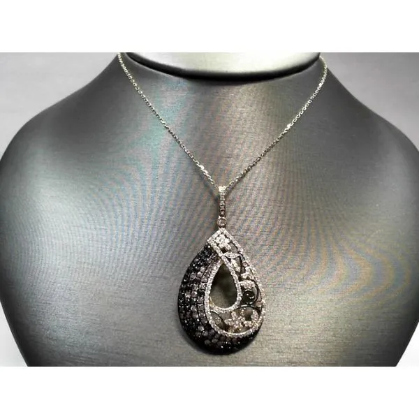 Necklace Fanedos Jewelry  FAIRFIELD, CT