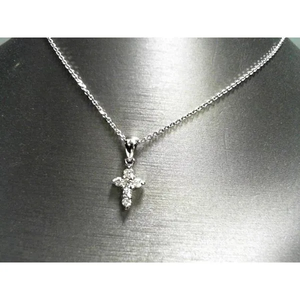 Necklace Fanedos Jewelry  FAIRFIELD, CT