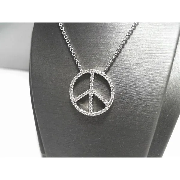 Necklace Fanedos Jewelry  FAIRFIELD, CT