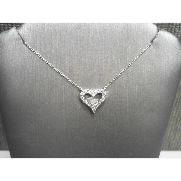 Necklace Fanedos Jewelry  FAIRFIELD, CT