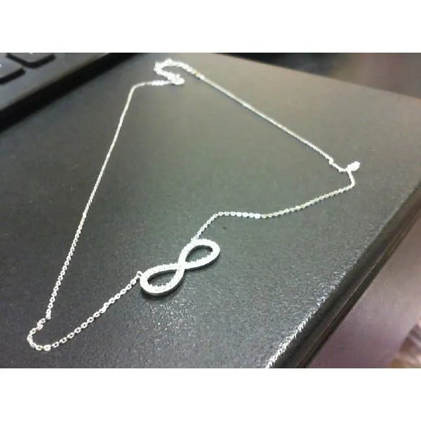 Charm/Pendant Fanedos Jewelry  FAIRFIELD, CT