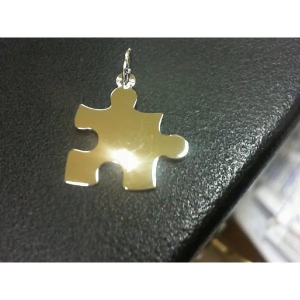 Charm/Pendant Fanedos Jewelry  FAIRFIELD, CT