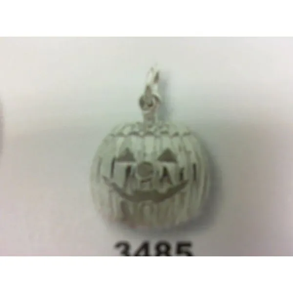 Charm/Pendant Fanedos Jewelry  FAIRFIELD, CT