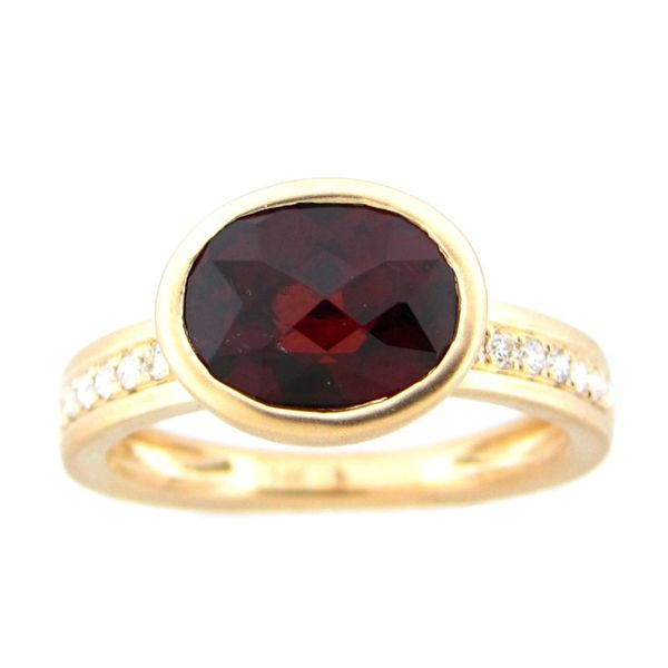 Gemstone Rings Farnan Jewelers Wayne, PA