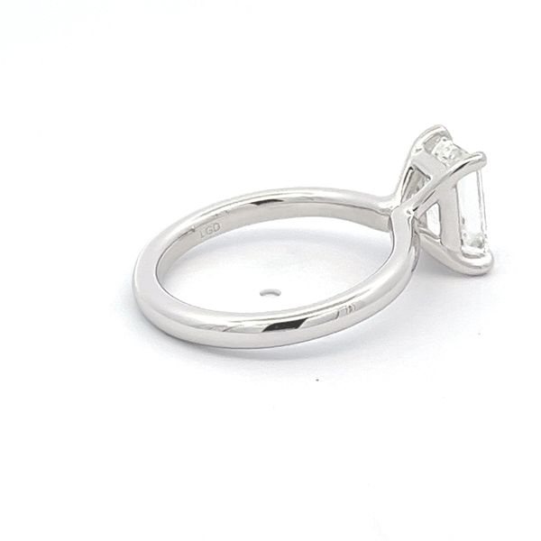 Lab Grown Diamond Ring Image 4 Flora Gems Decatur, IL